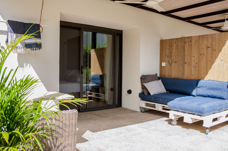 Private veranda, Casa Mantana, Lighthouse studio, modern design furniture